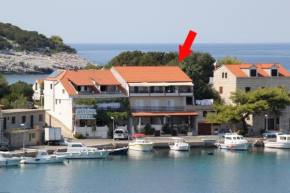 Apartments by the sea Zaklopatica, Lastovo - 8341